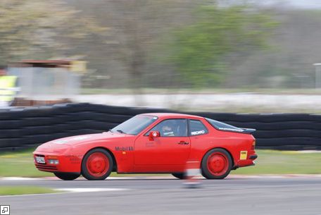 Beschreibung: http://cms.porsche-clubs.com/PorscheClubs/pc_911_suedwest/pc_main.nsf/web/49B5CBF09D515553C12579E2003B9ED3/$File/DSC_0574.jpg